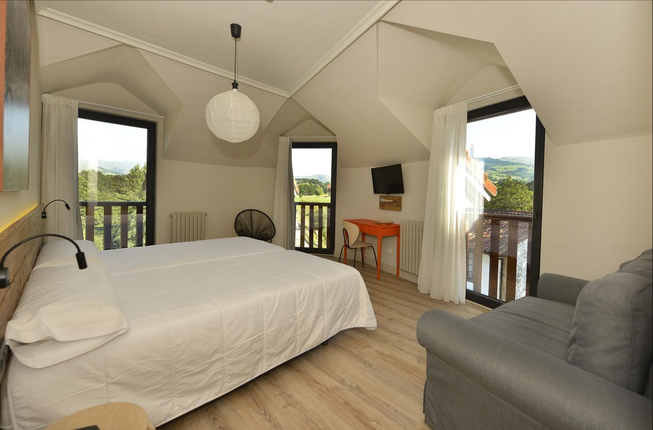Hotel La Alfonsina Santibanez de Villacarriedo Eksteriør bilde