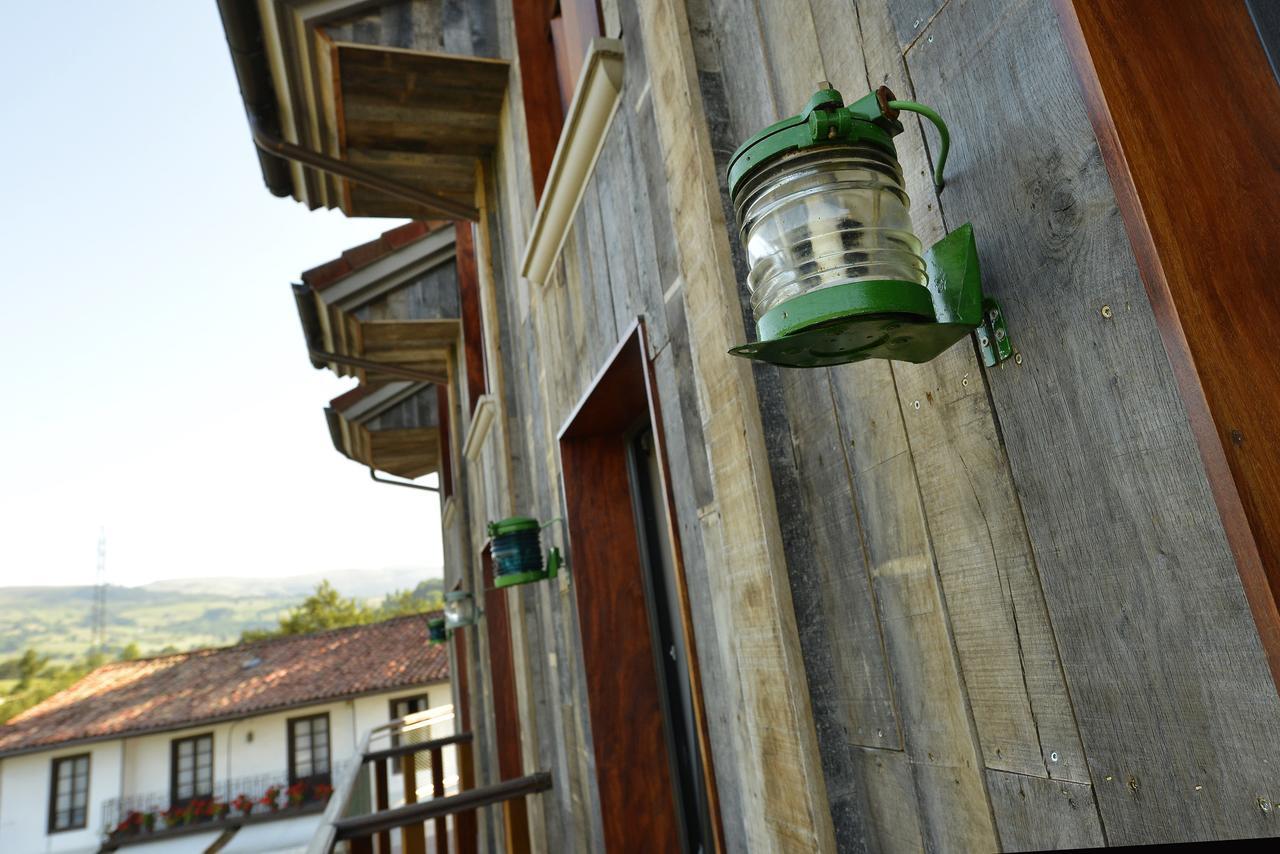 Hotel La Alfonsina Santibanez de Villacarriedo Eksteriør bilde